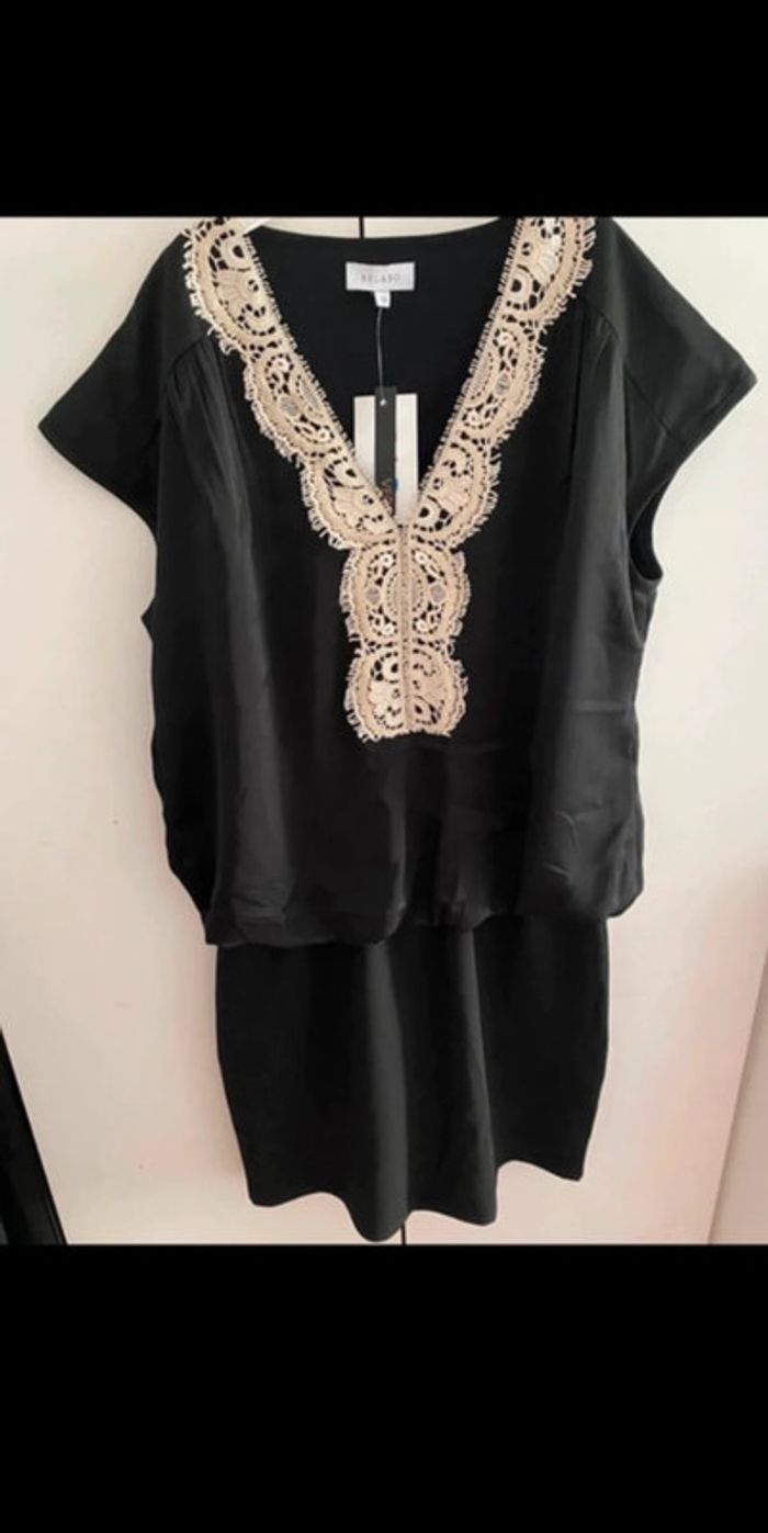 Robe noir taille 38 neuve