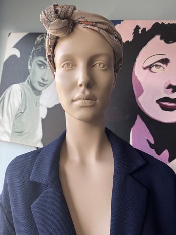 Veste bleu marine imprimé imprimée marque nafnaf naf naf taille 44 neuf etiquette neuve japon japonisant kawaii