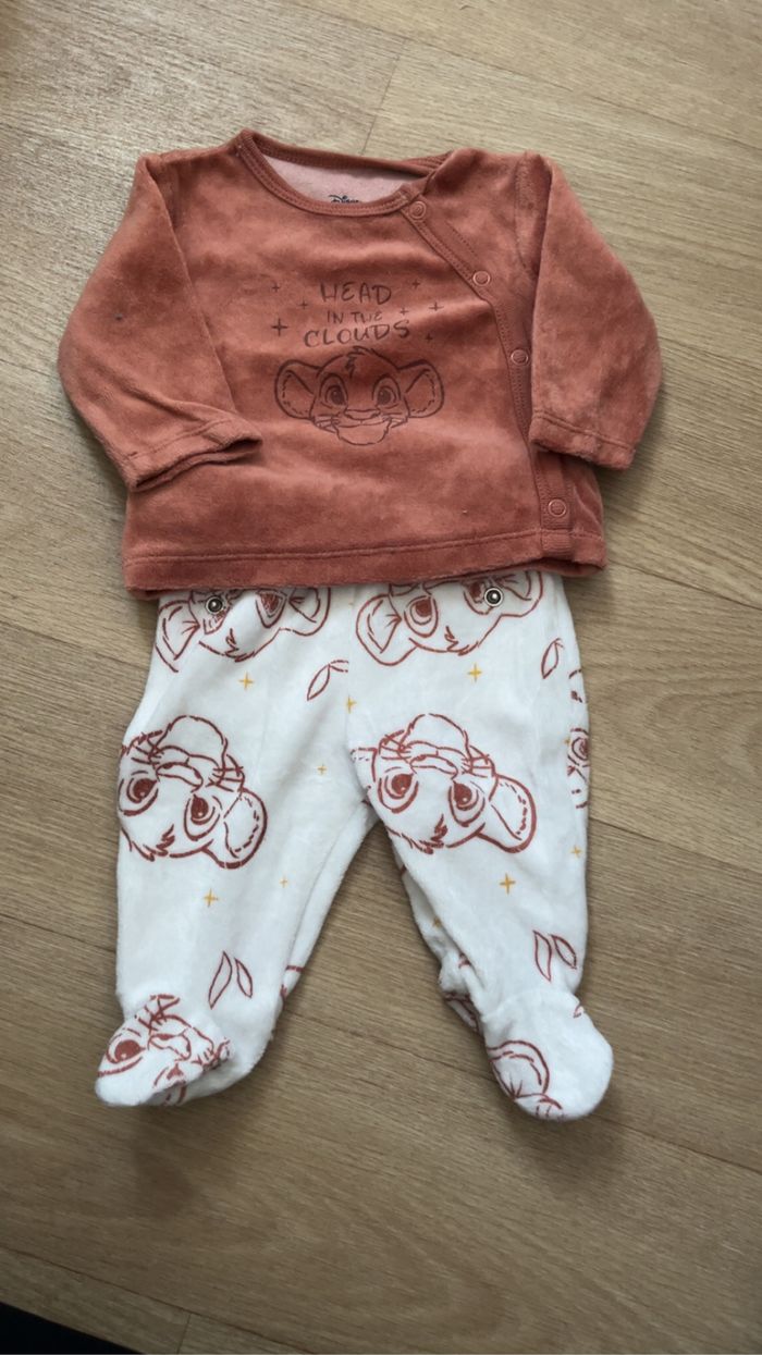 Pyjamas deux pièces