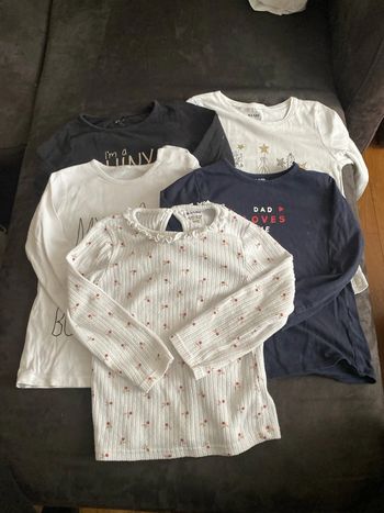 Lot tee shirts fille 3 ans