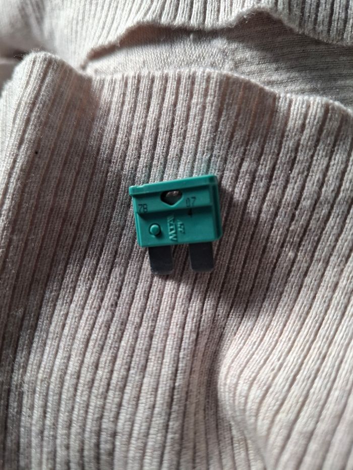 Fusible de voiture - photo numéro 2