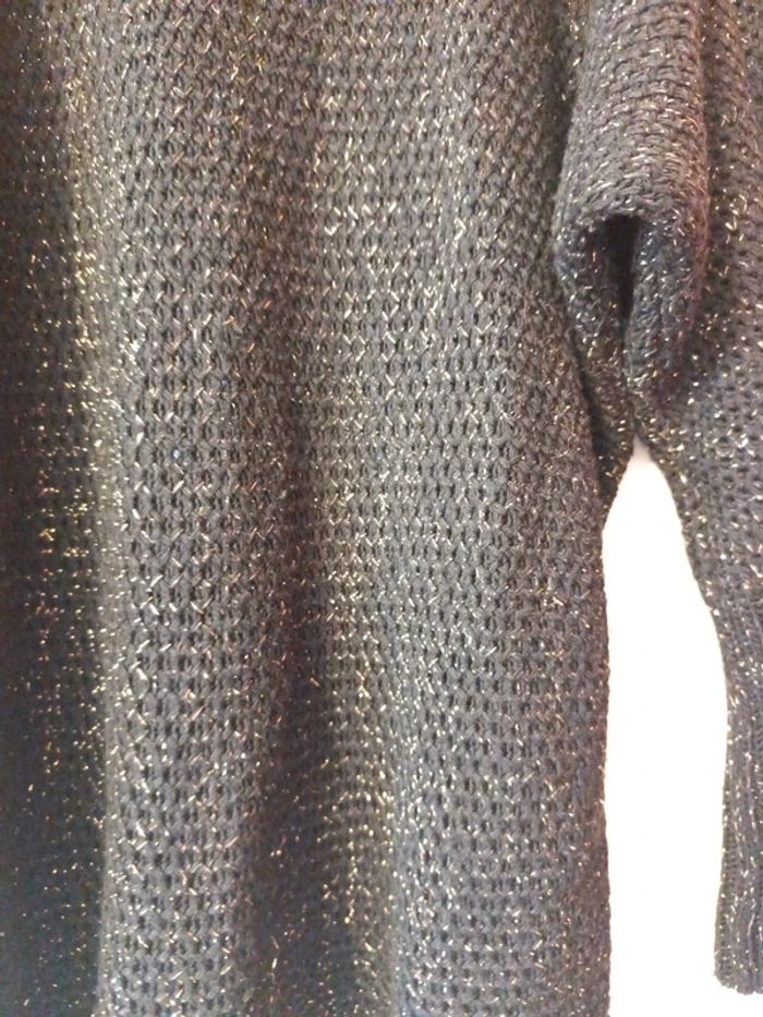 Pull noir doré - photo numéro 2