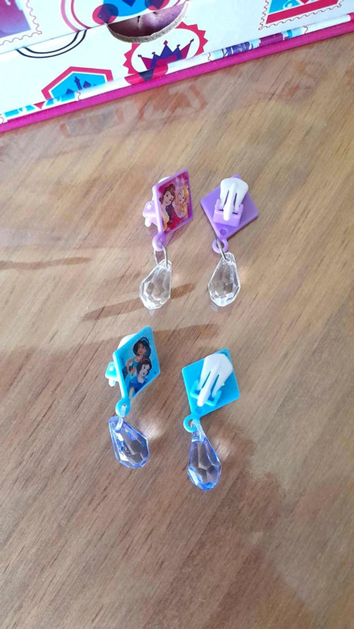 Coffret boîte à bijoux charms Princesses Disney - photo numéro 5