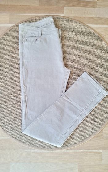 Jean femme couleur beige Taille 44
