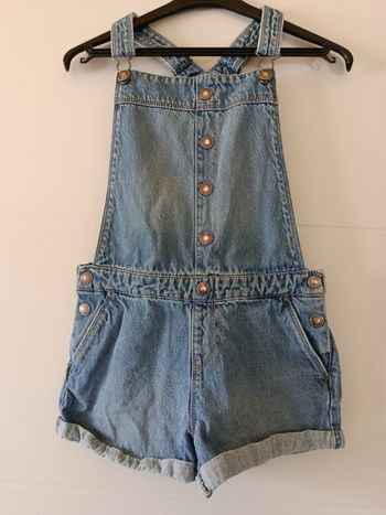 Combishort marque Kiabi taille 12 ans 