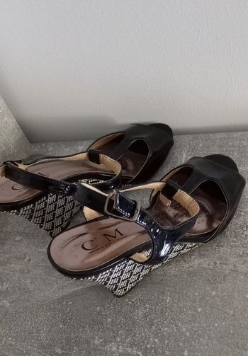 Sandales Vintage talons compensés p38