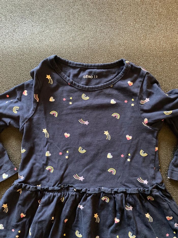 Robe taille 3 ans - photo numéro 2
