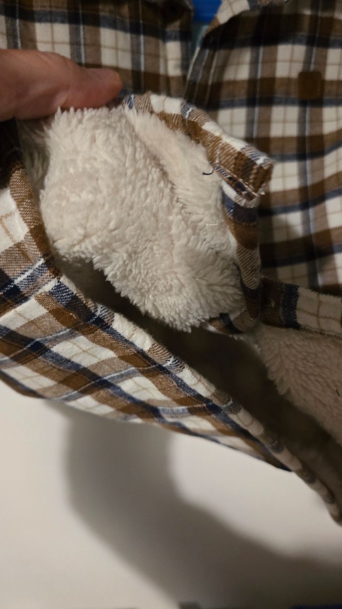 Neuve (non portée)🏷💙😍🥰surchemise intérieur sherpa 4ans garçon💙 - photo numéro 5