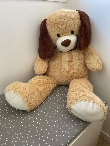 Peluche géante chien 