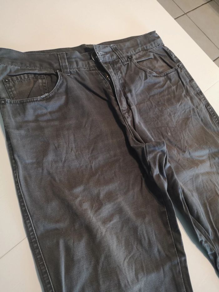 Jean homme gris taille 38 - photo numéro 3