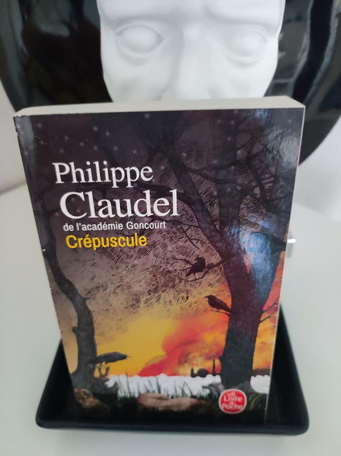 Crépuscule de Philippe Claudel Neuf