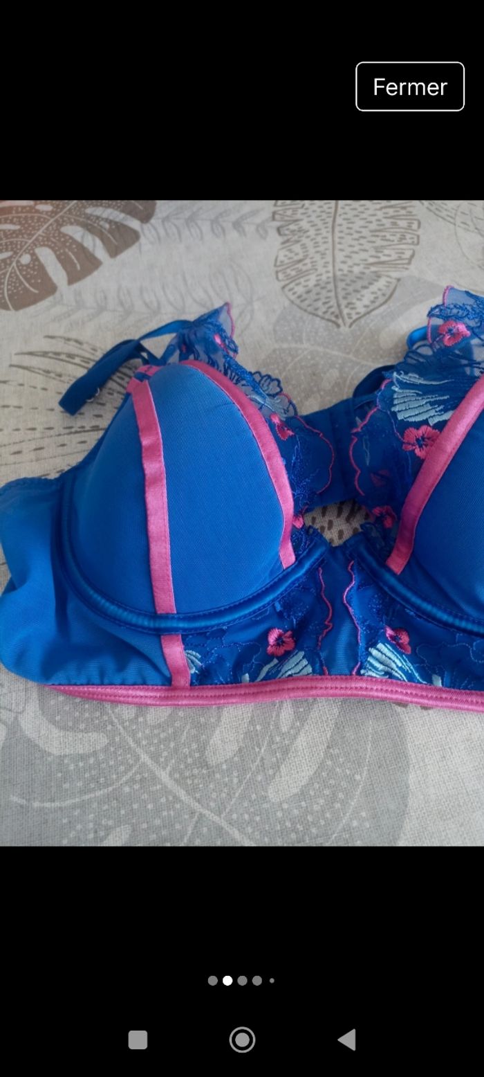 Soutien gorge 95B - photo numéro 2