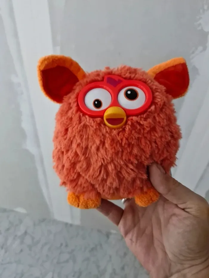 Peluche furby orange 2013 - photo numéro 2