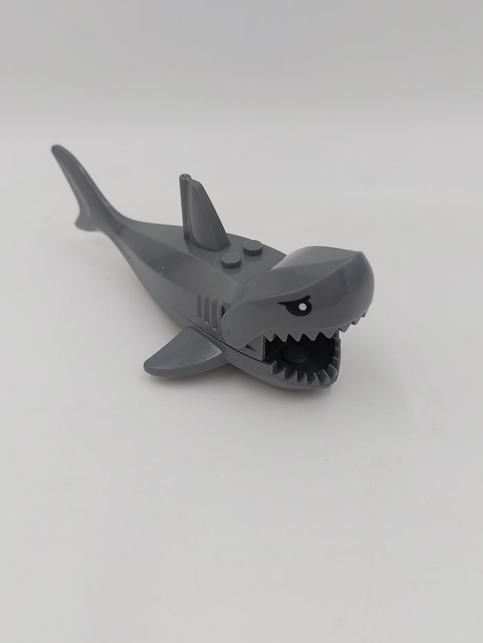 Minifigurine Requin MF0498