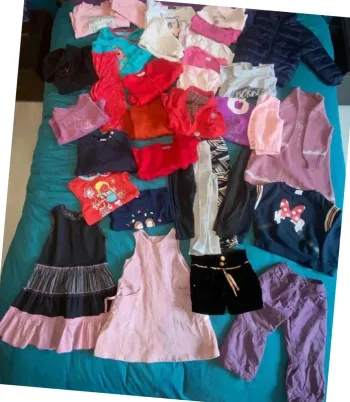 Vends lot de vêtements fille 3 ans