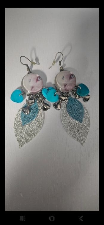 Paires de boucles d'oreille