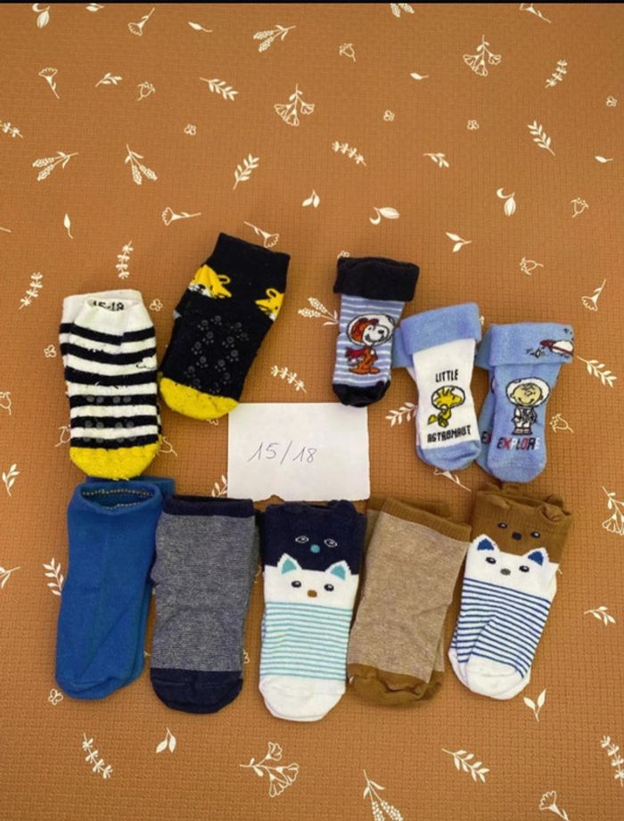 Lot 10 paires de chaussettes 15/18