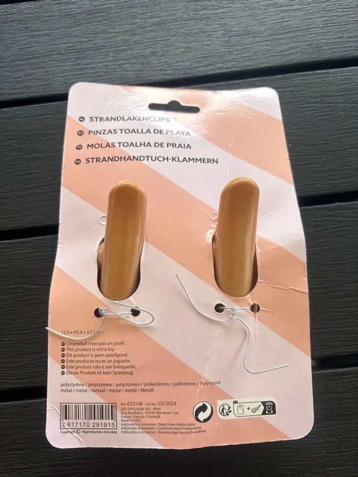 Pince serviette de plage - photo numéro 2