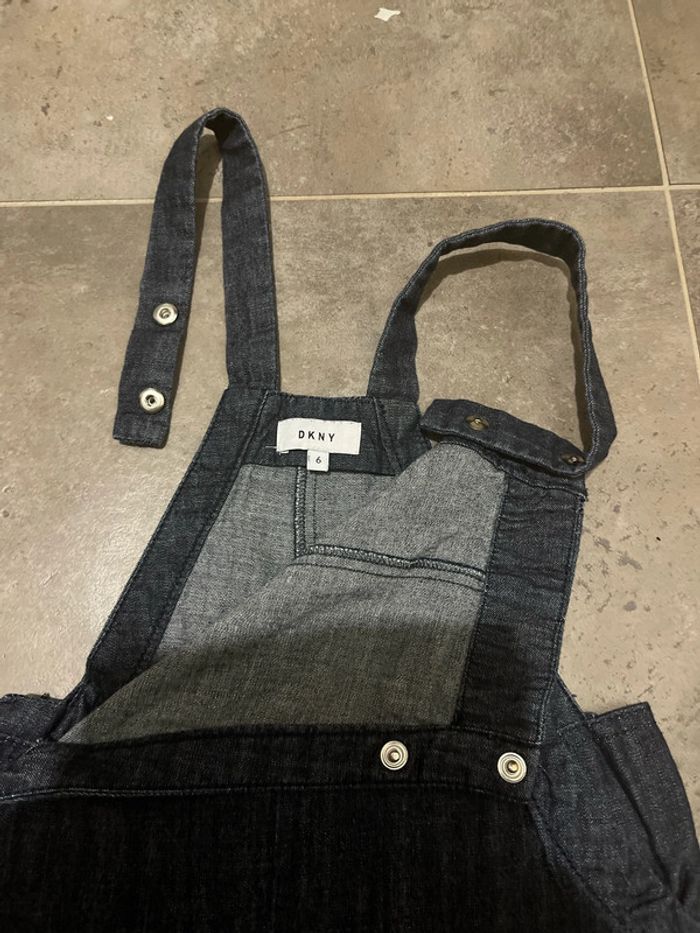 6 ans - DKNY salopette jeans souple brut - photo numéro 5