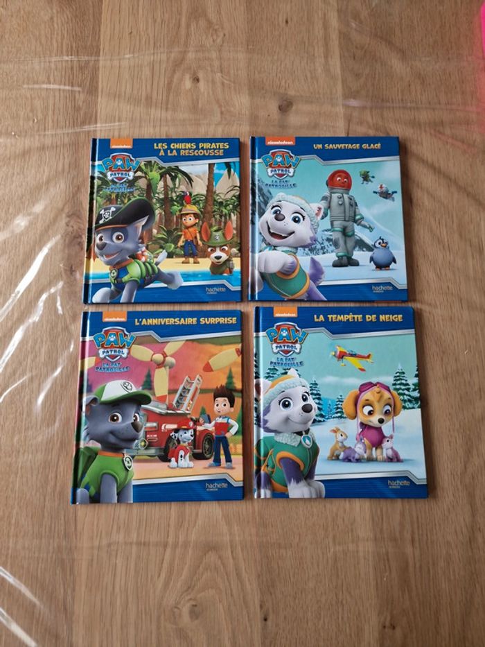 Lot 4 livres pat patrouille