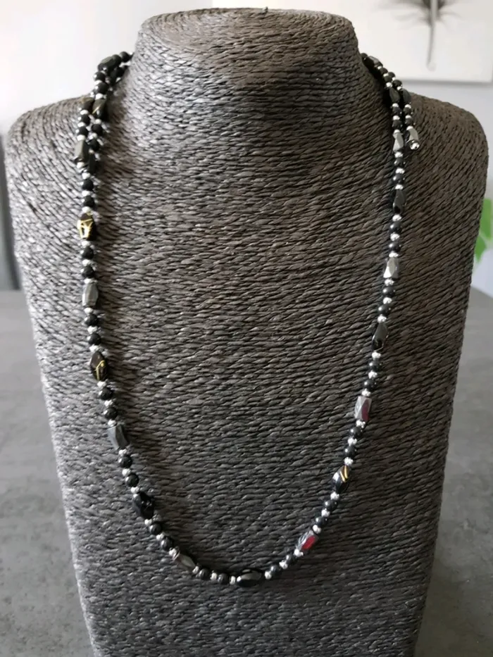 Collier ou bracelet aimente neuf