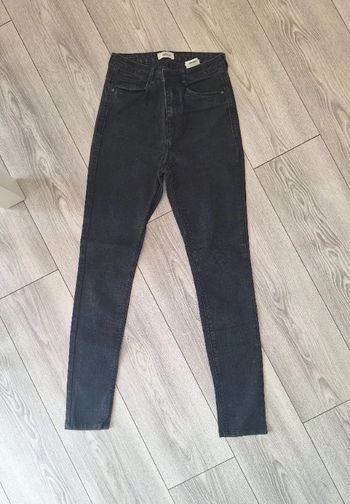 Pantalon en jean noir taille 34