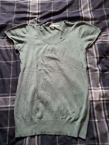 Petit pull fin manches courtes vert de gris