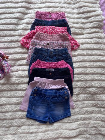 Lot 10 shorts 6 mois