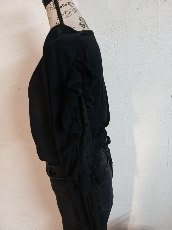 Pull noir kiabi taille XL Bon etat - photo numéro 3