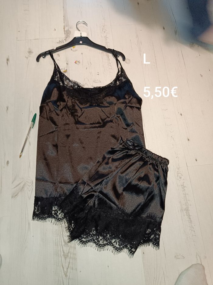 Ensemble satiné - photo numéro 2