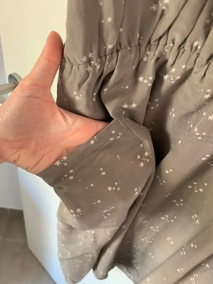Robe à bretelle en soie grise avec des étoiles blanche taille M Sud Express - photo numéro 12