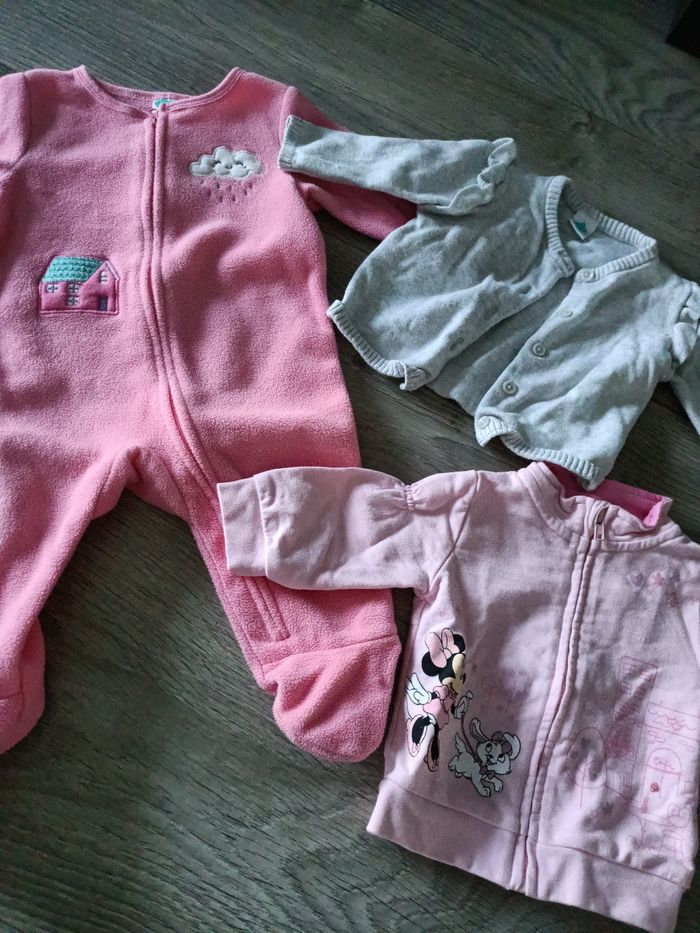 Lot vêtements 3 mois - photo numéro 3