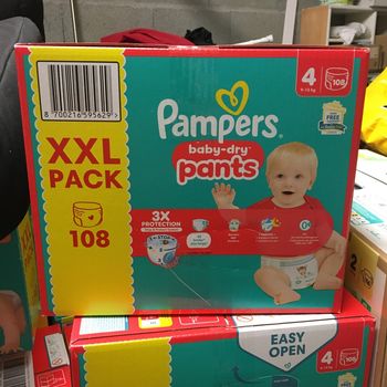 108 couches Pampers baby dry pants taille 4