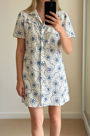 Robe blanche d’été brodée de fleurs bleues - Taille S - Pièces