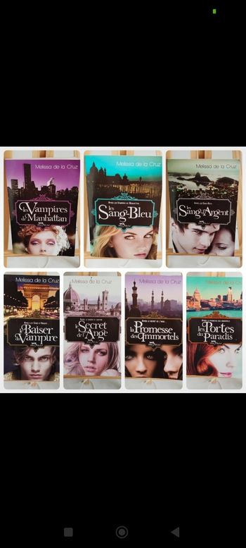 Lot de 7 livres de la saga de Mélissa De La Cruz
