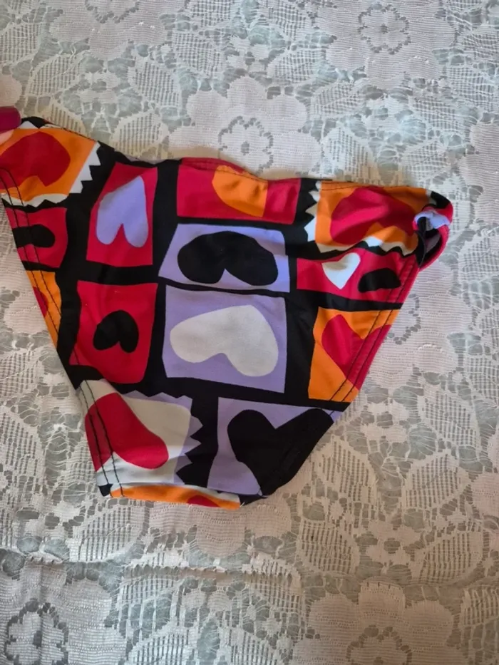 Maillot de bain 2 pièces T 5 ans - photo numéro 2