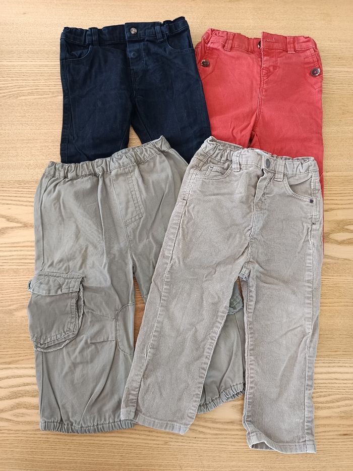 Lot de 4 pantalons 18 mois (in extenso, Vertbaudet, tex et obaibi) - photo numéro 1