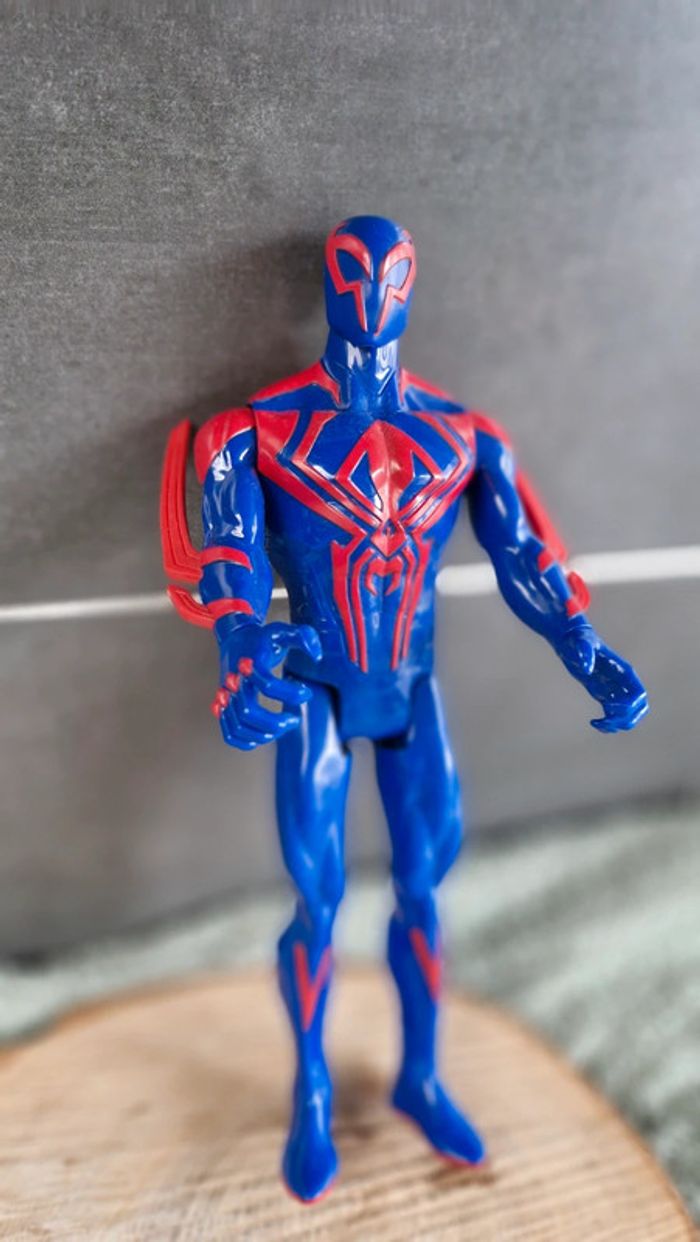 Figurine spiderman Marvel - photo numéro 2