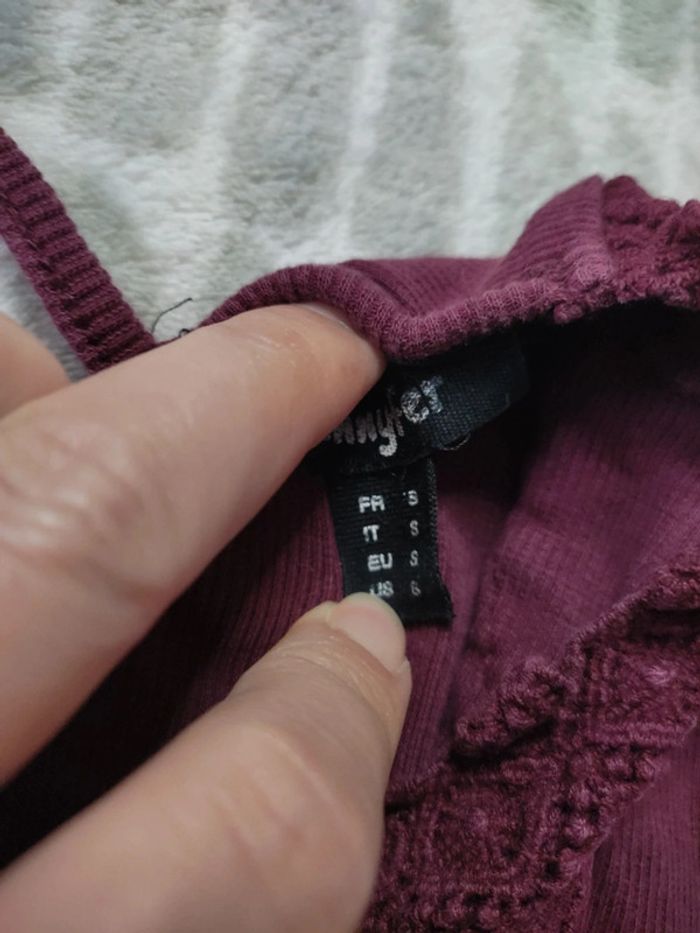 Body manches courtes bordeaux décolleté en V dentelle Jennyfer taille 36 - photo numéro 3