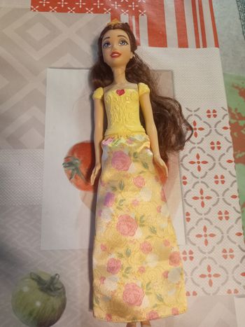 Poupée princesse Belle