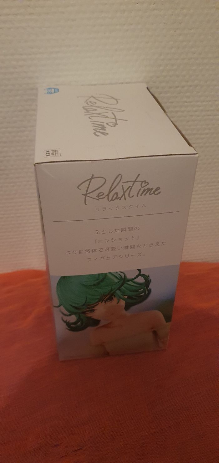 Figurine relax time one punch man - photo numéro 2