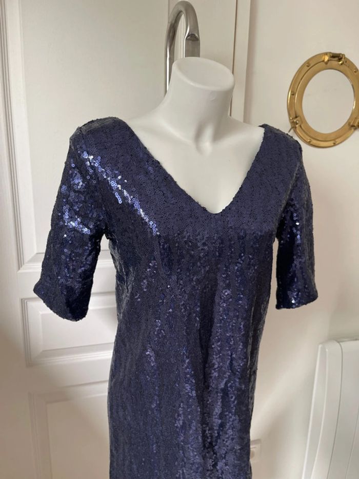 Robe à sequins - photo numéro 4