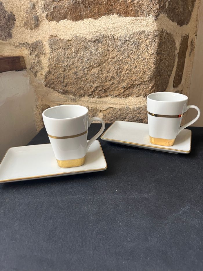Magnifique lot de deux tasses et deux sous tasses - photo numéro 3