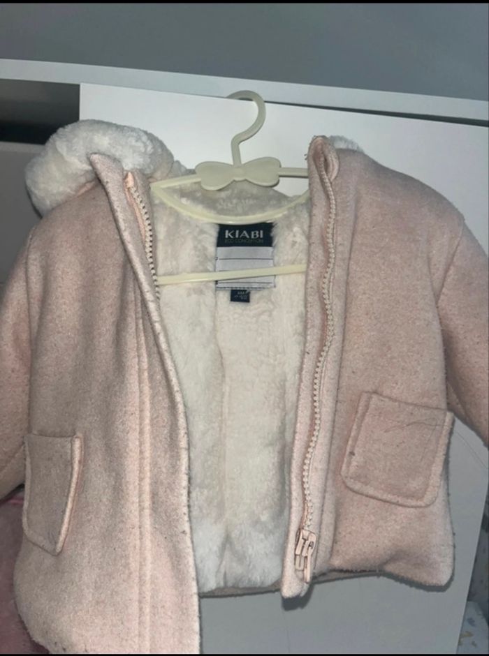 Manteaux rose à fourrure 6 mois