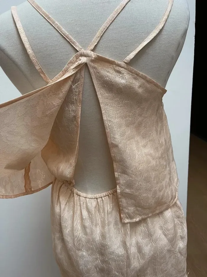 Superbe Robe Louison neuve 🌸 en soie achetee 169€ - photo numéro 8