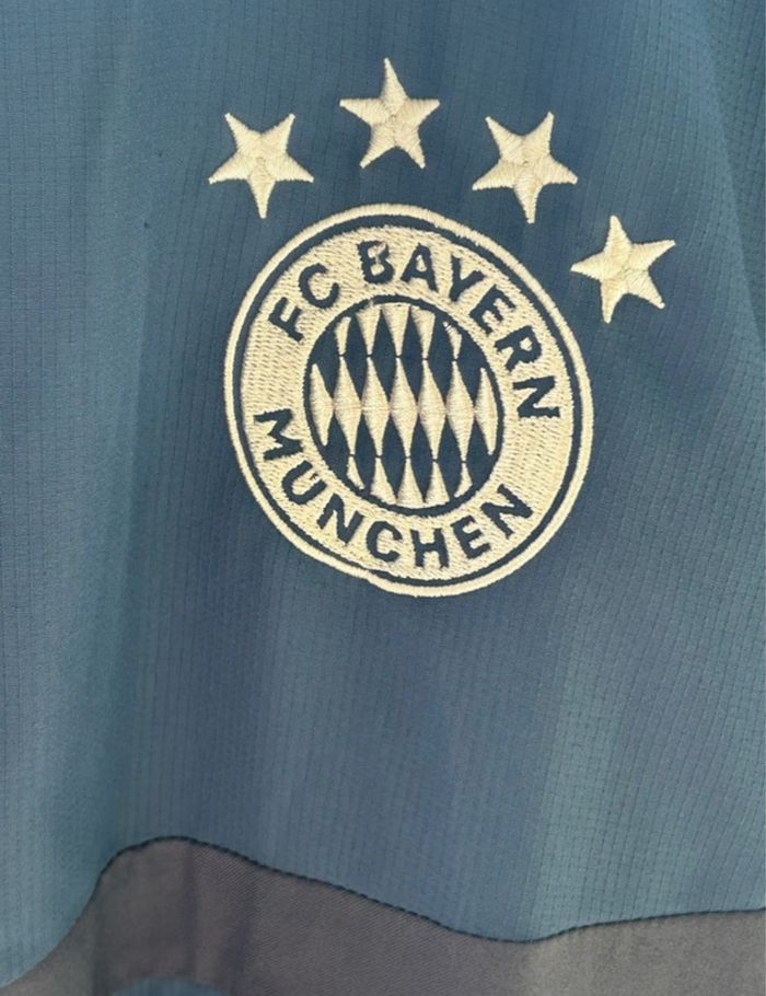 Haut de jogging FC Bayern - photo numéro 4