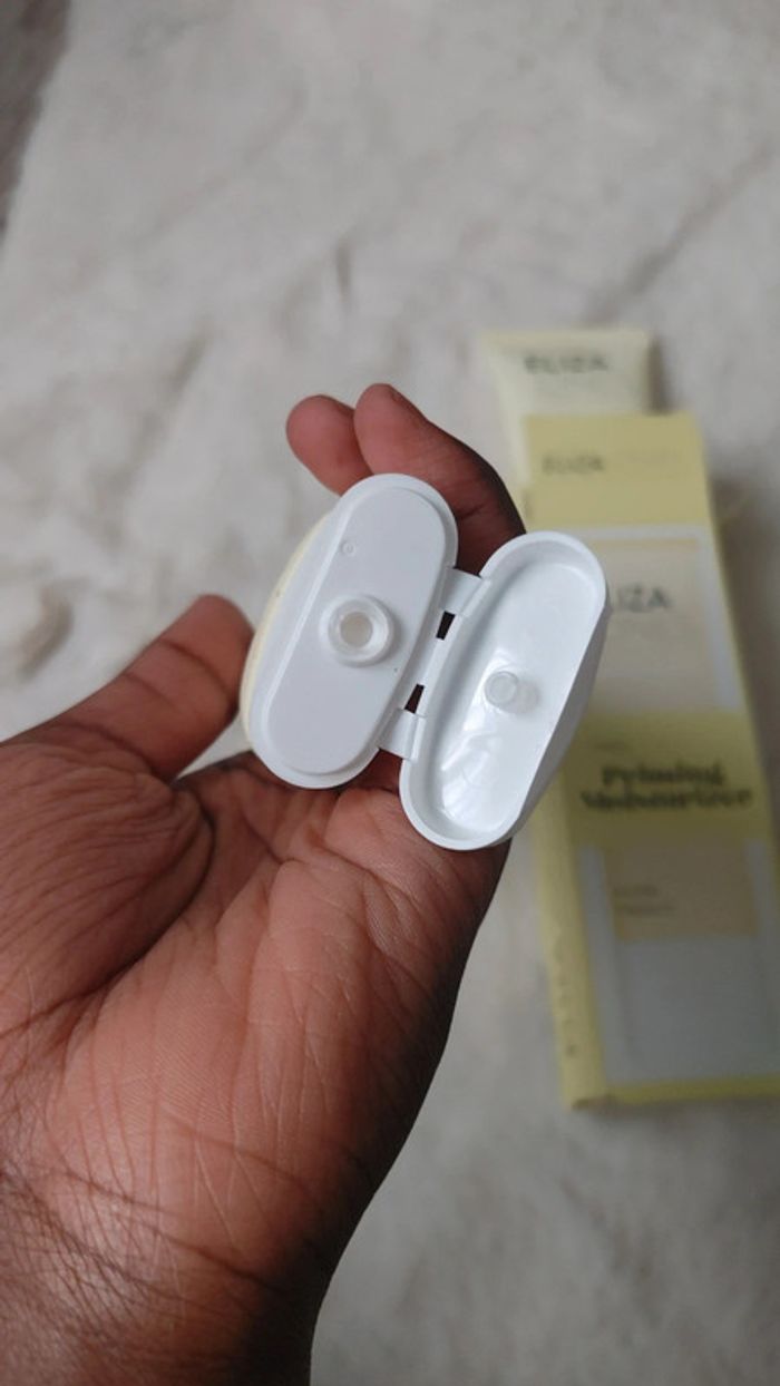 Lot de 2 primer Élisa Jones vitamine c glow tout neuf - photo numéro 5