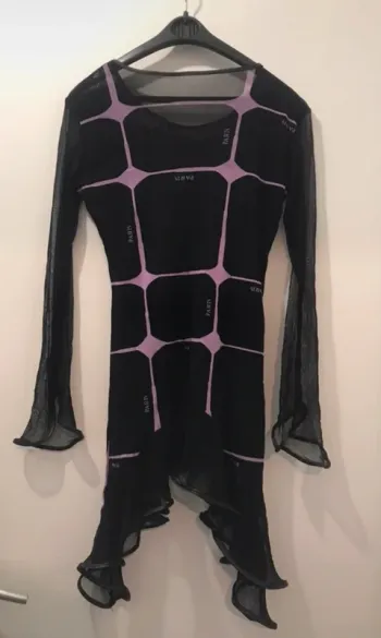 Robe nuisette paris manches longues noir violet taille unique