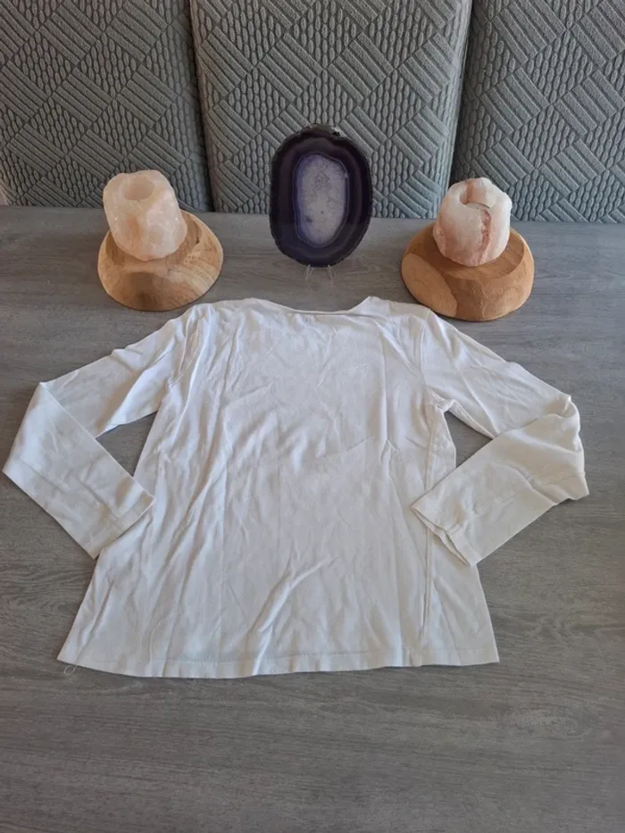 T-shirt blanc kiabi taille 10 ans - photo numéro 4