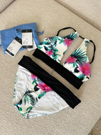 Bikini tropical ripcurl 🌺